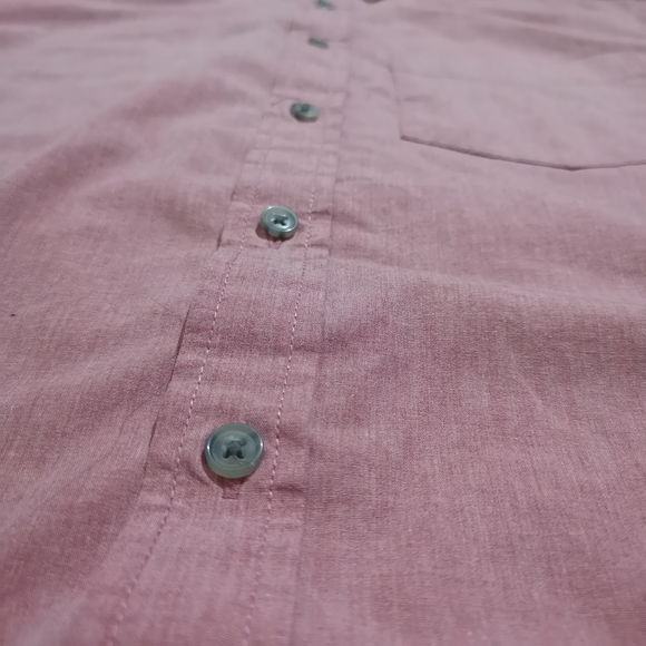 2 Men's Button Up Dress Shirts - Picture 5 of 16